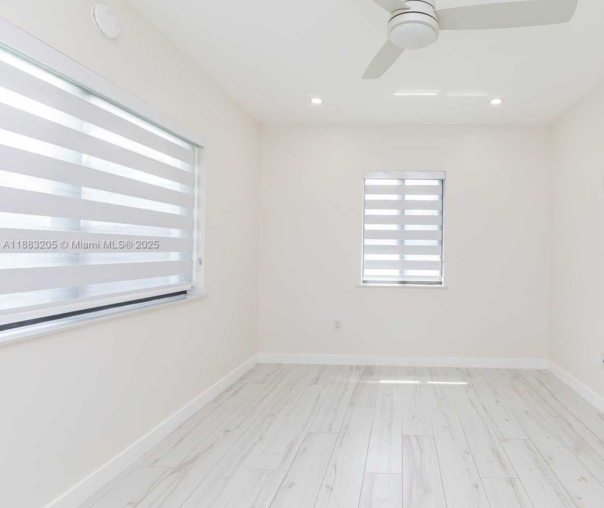 Small Image of 5641 SOUTH WEST 67TH AVE, South Miami Number 45