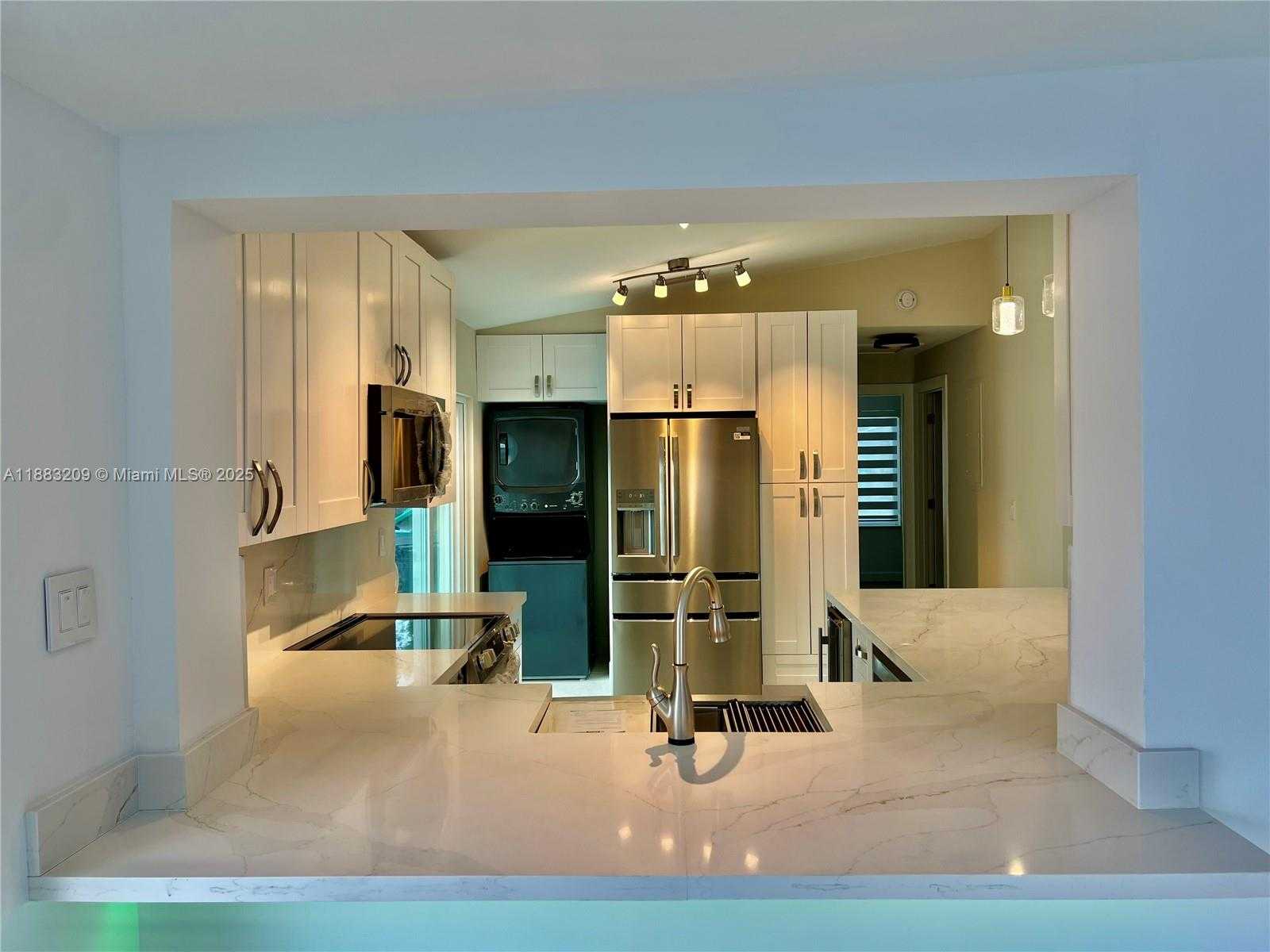 Small Image of 20848 SOUTH WEST 118TH AVE #20848, Miami Number 21