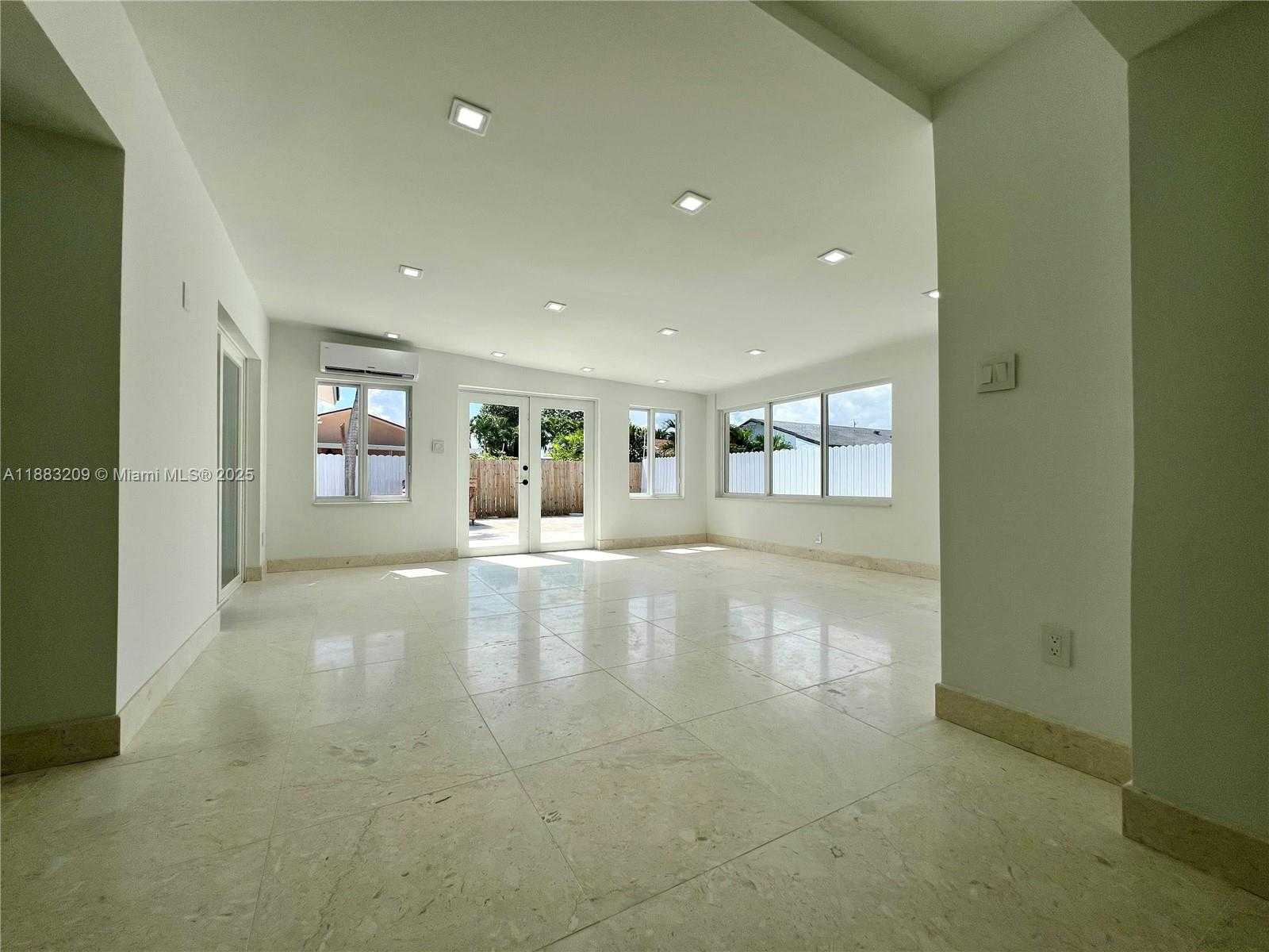 Small Image of 20848 SOUTH WEST 118TH AVE #20848, Miami Number 27