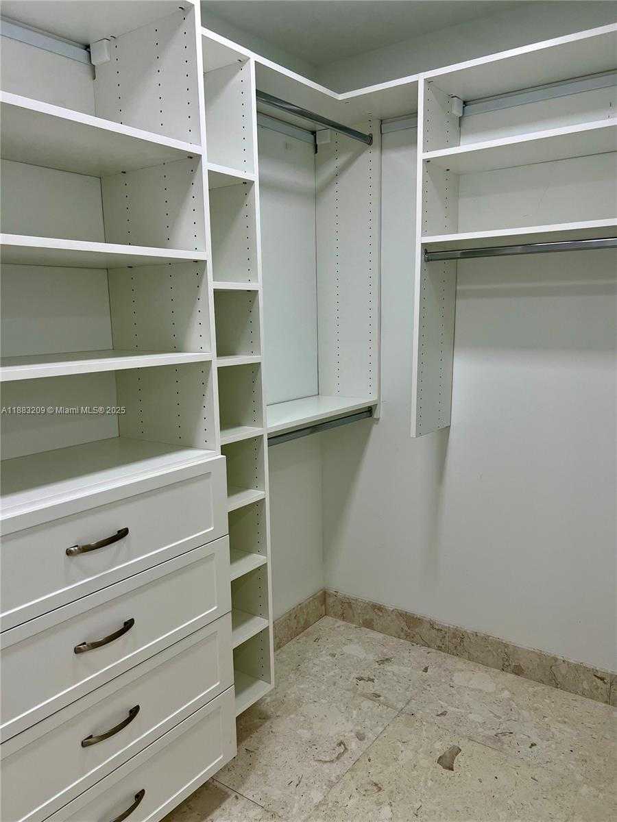 Small Image of 20848 SOUTH WEST 118TH AVE #20848, Miami Number 44
