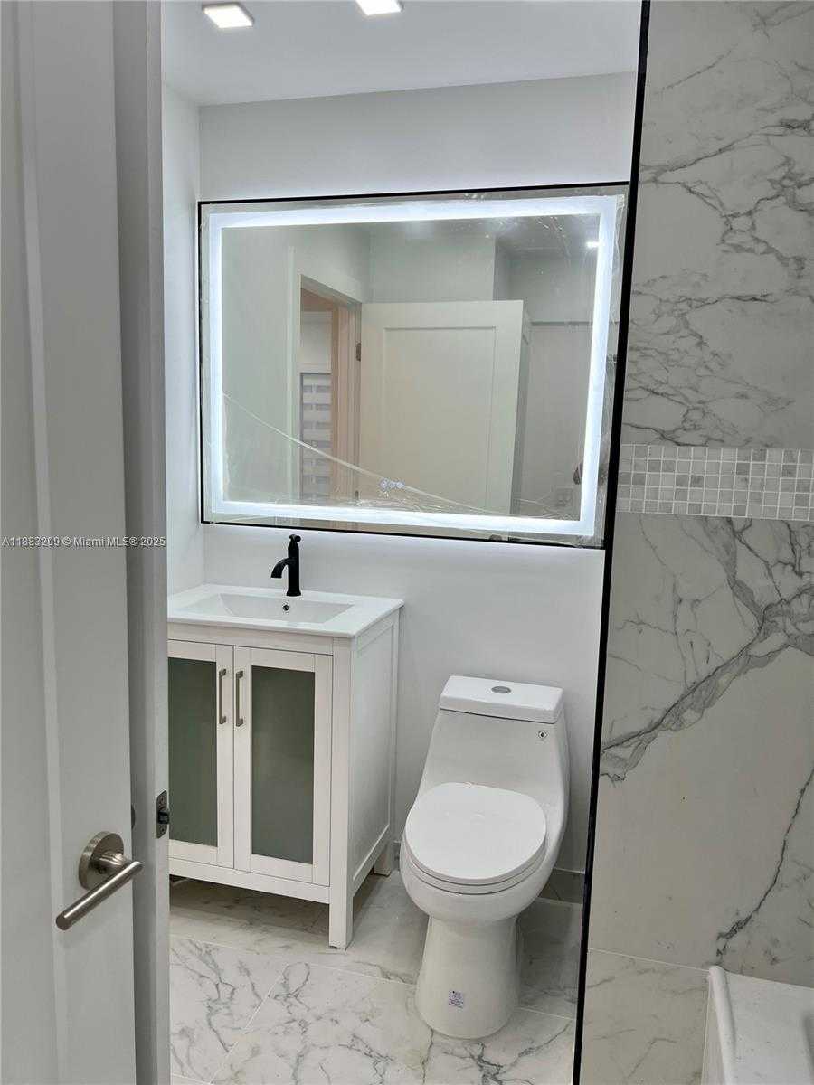 Small Image of 20848 SOUTH WEST 118TH AVE #20848, Miami Number 46