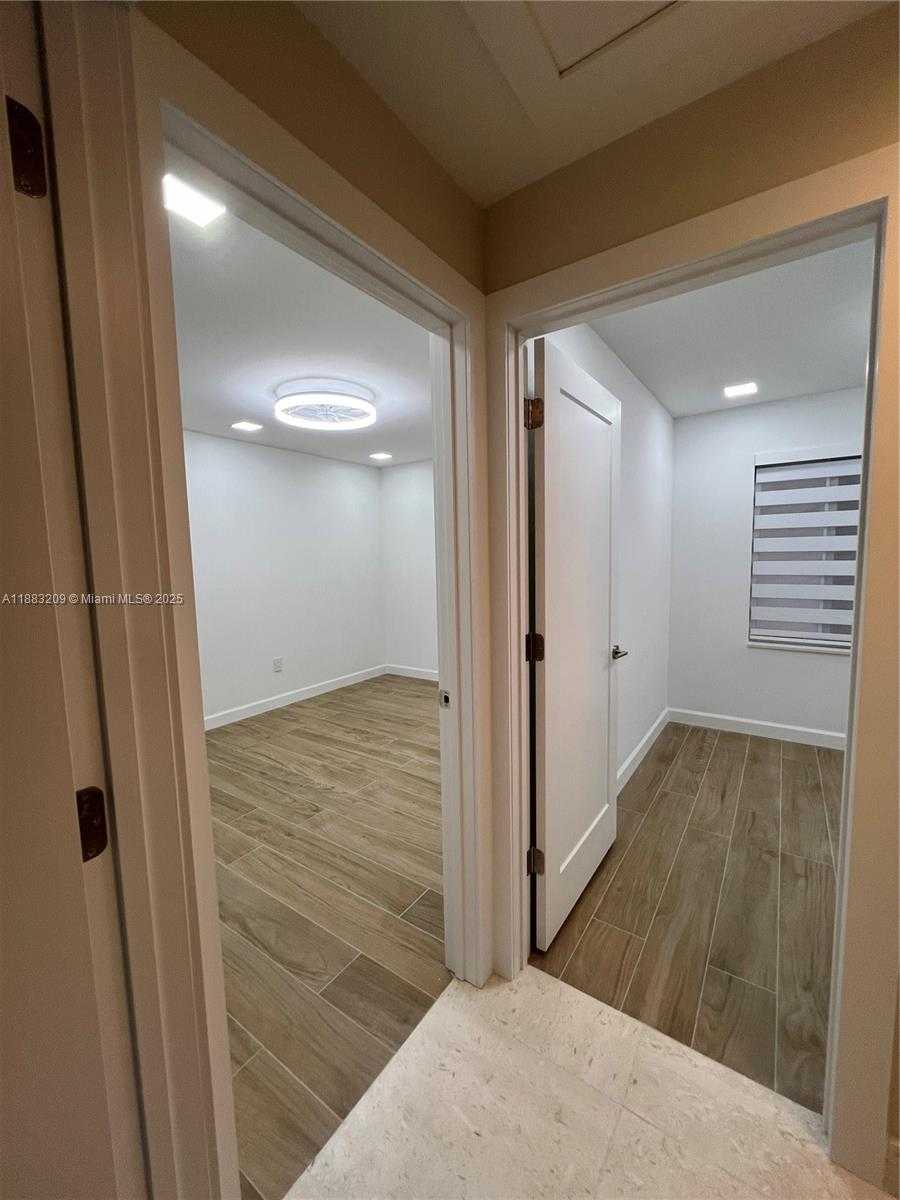 Small Image of 20848 SOUTH WEST 118TH AVE #20848, Miami Number 57