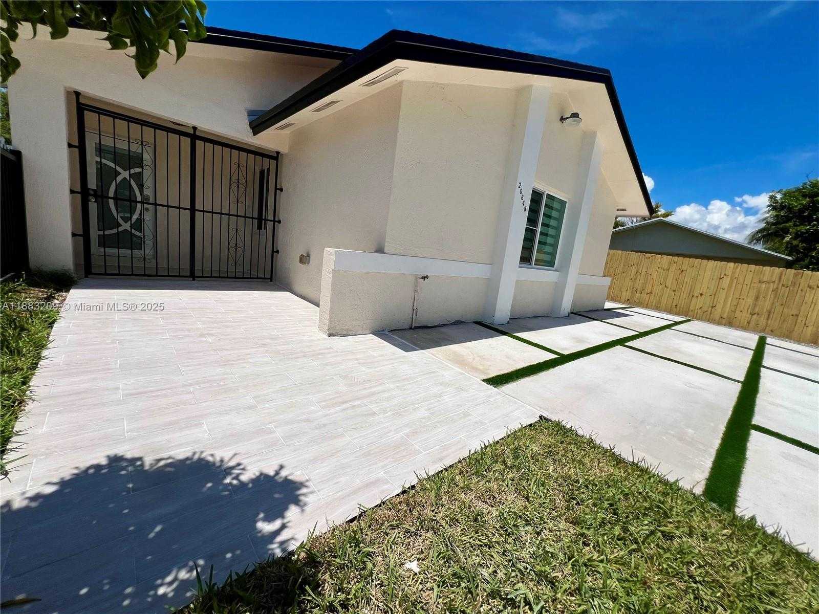 Small Image of 20848 SOUTH WEST 118TH AVE #20848, Miami Number 6