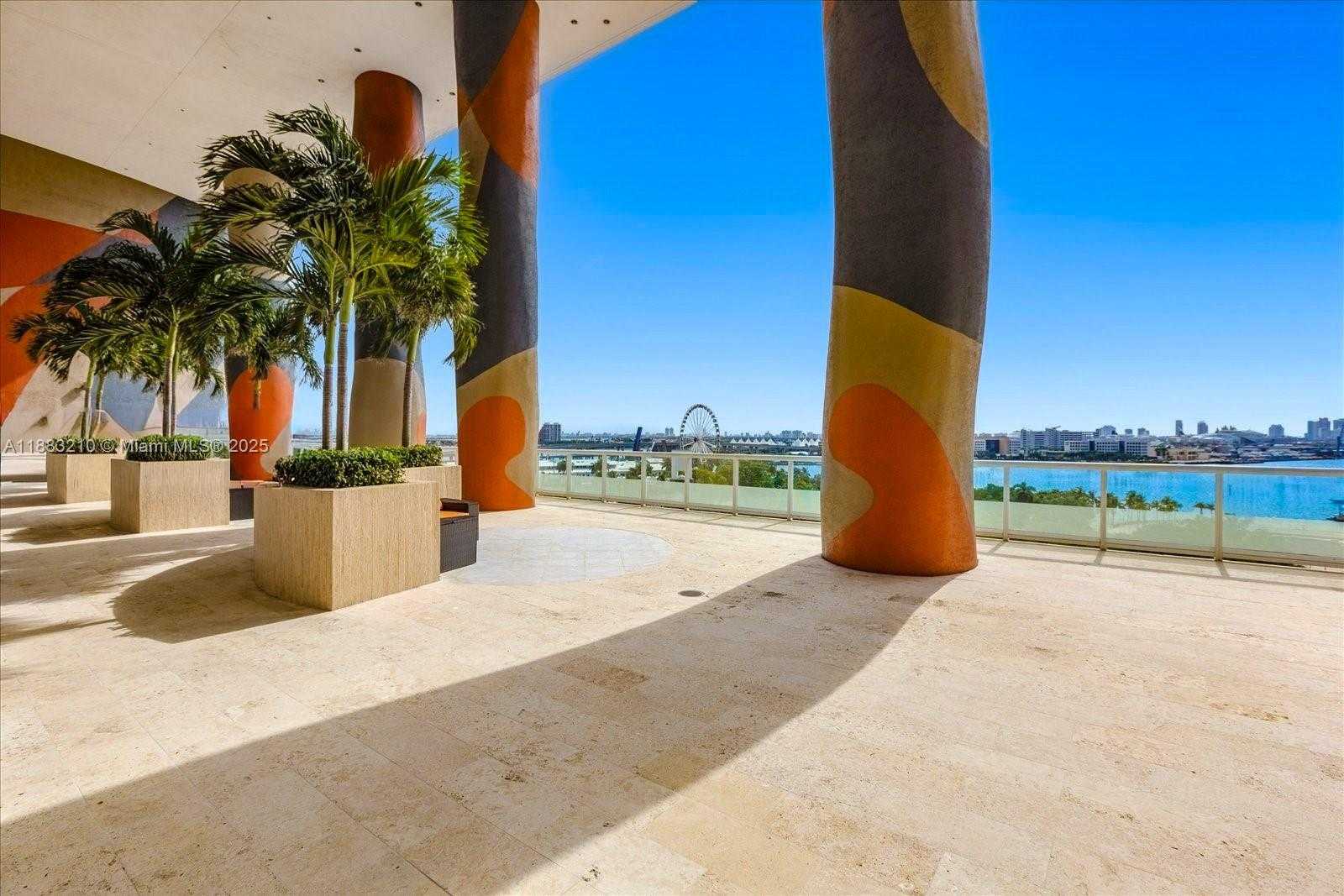Small Image of 50 BISCAYNE BLVD #4707, Miami Number 20