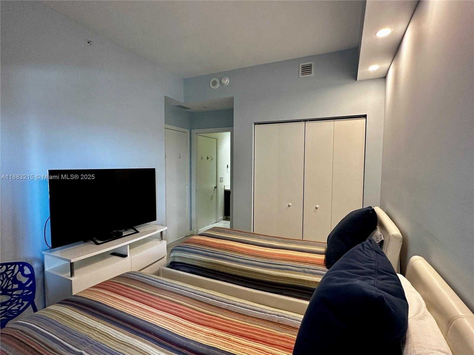 Small Image of 480 NORTH EAST 31ST ST #3006, Miami Number 26
