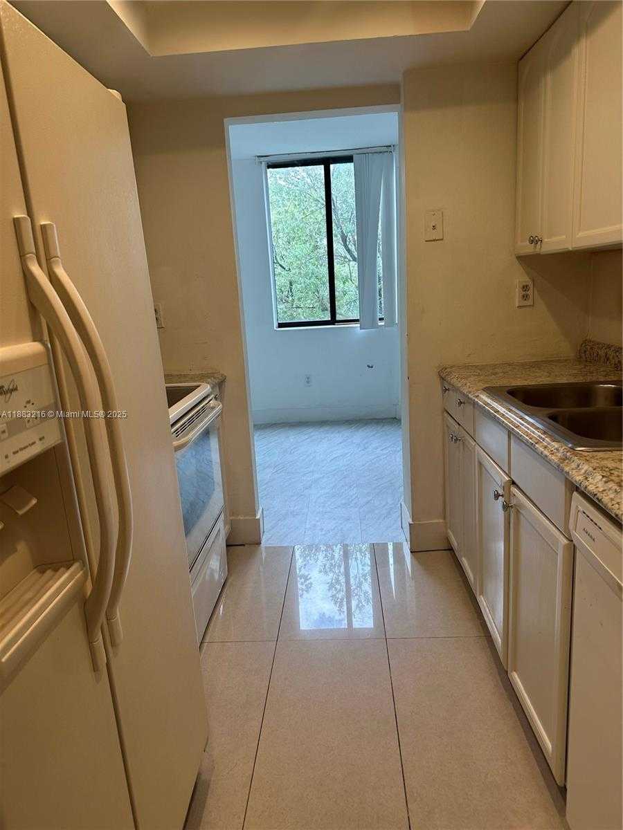 Small Image of 8275 SOUTH WEST 152ND AVE #D-314, Miami Number 4