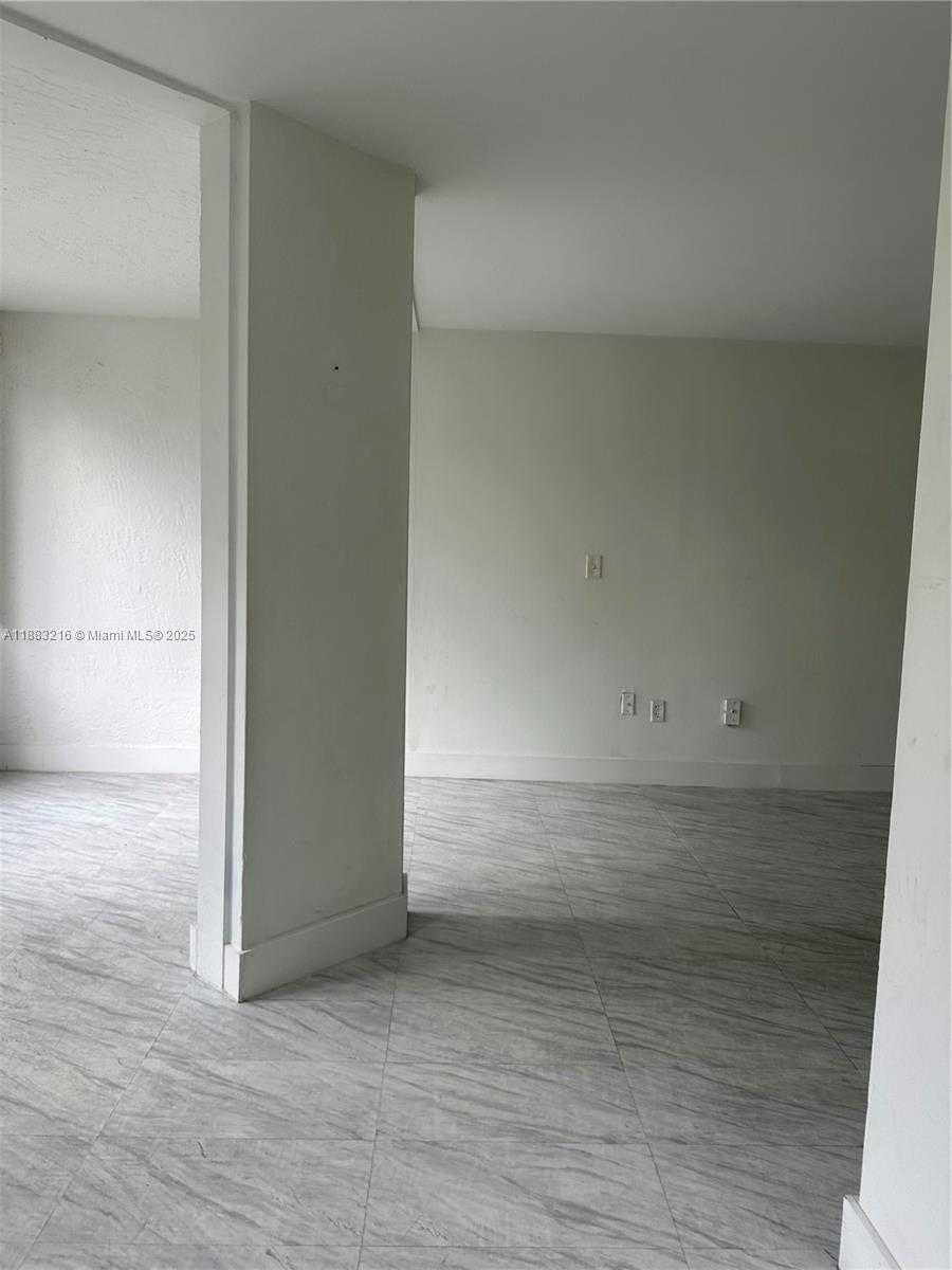 Small Image of 8275 SOUTH WEST 152ND AVE #D-314, Miami Number 6