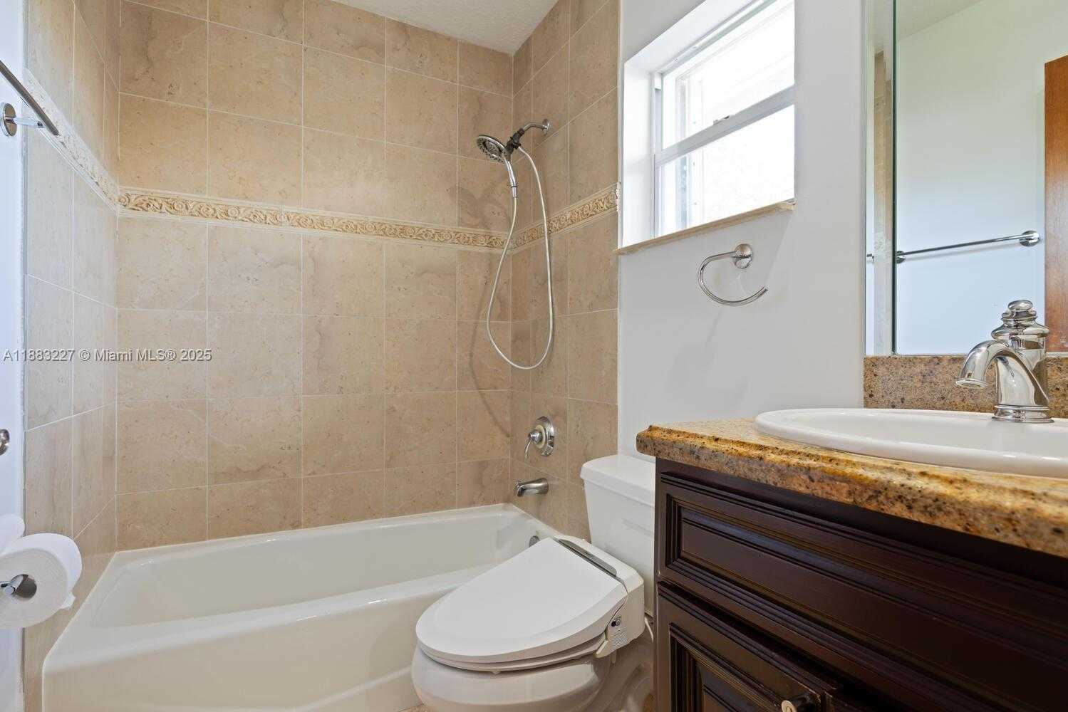 Small Image of 5740 SOUTH WEST 59TH PL, South Miami Number 23