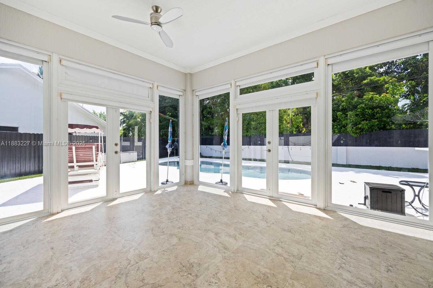 Small Image of 5740 SOUTH WEST 59TH PL, South Miami Number 9