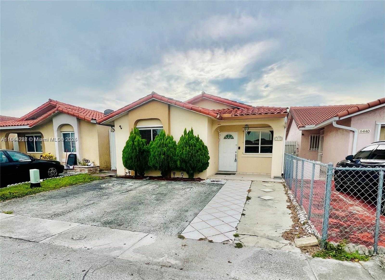 Small Image of 6430 WEST 25TH LN, Hialeah Number 2