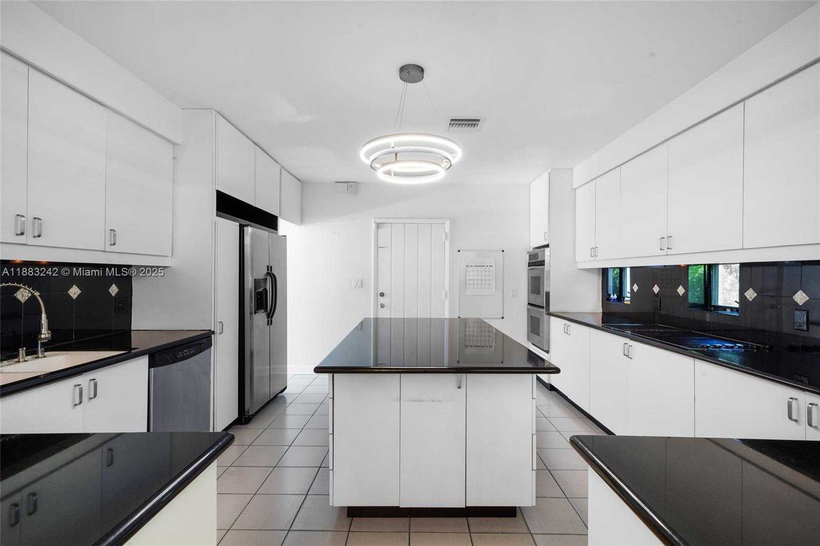 Small Image of 5810 MAGGIORE ST #5810, Coral Gables Number 21