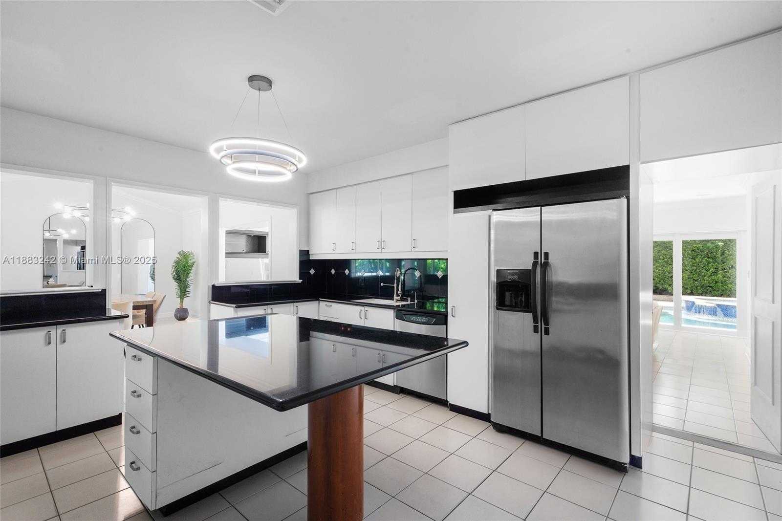 Small Image of 5810 MAGGIORE ST #5810, Coral Gables Number 22