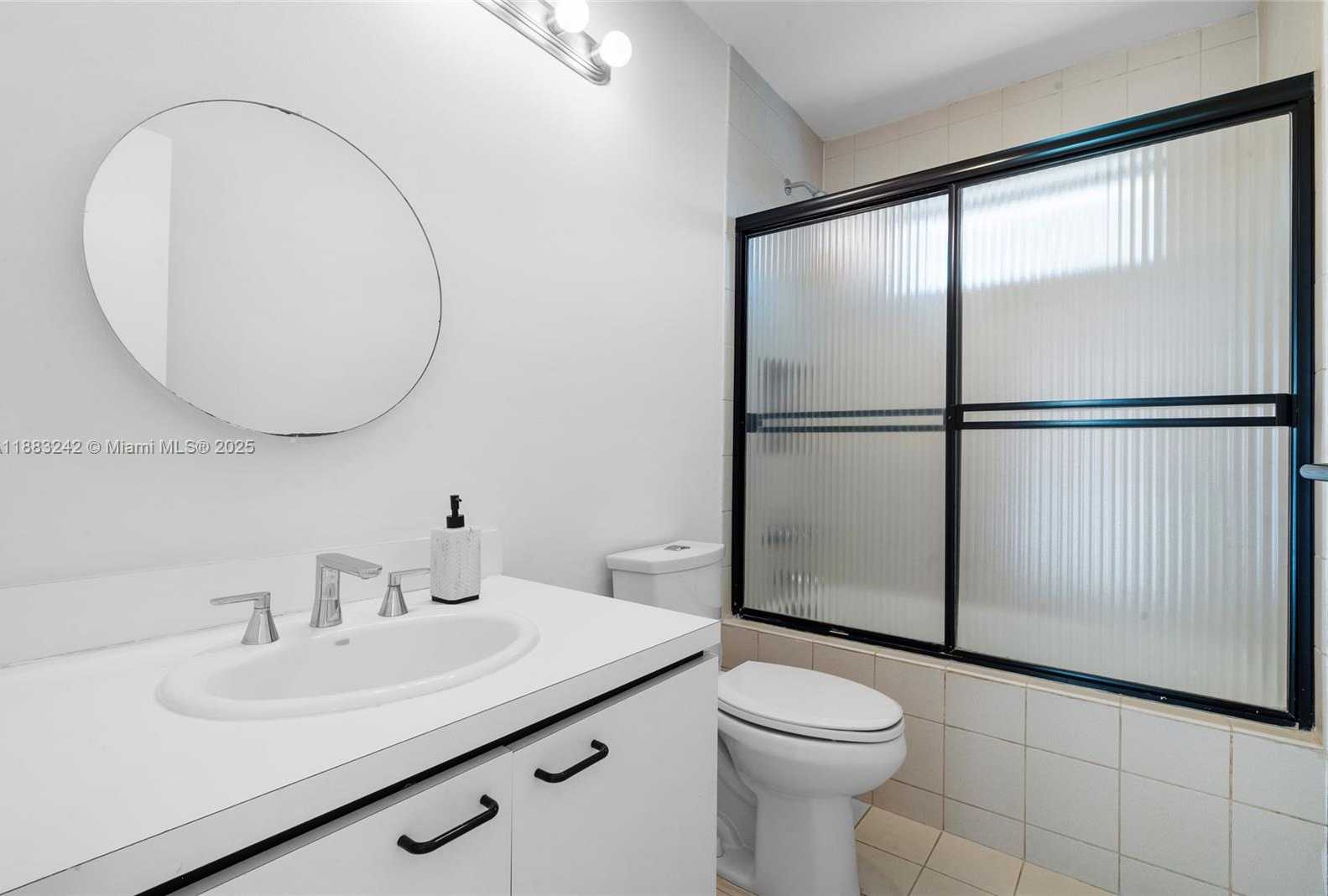 Small Image of 5810 MAGGIORE ST #5810, Coral Gables Number 36