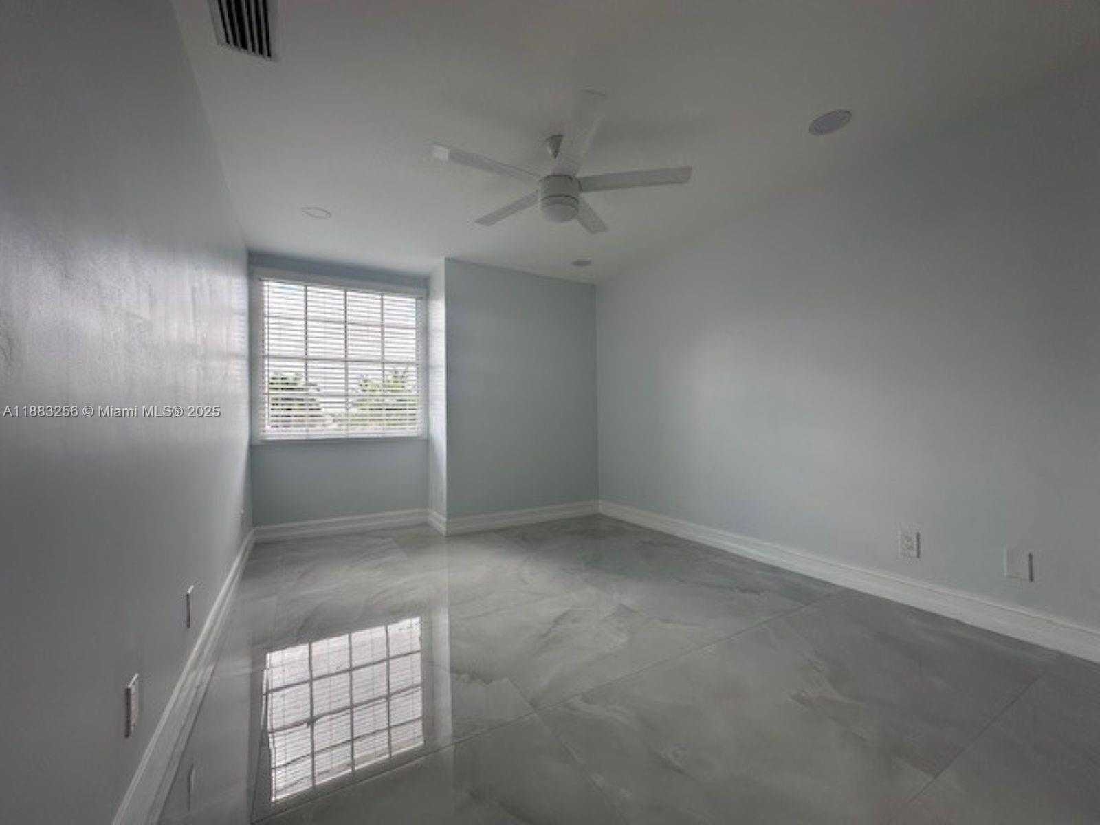 Small Image of 8557 WINDY CIR #1, Boynton Beach Number 22