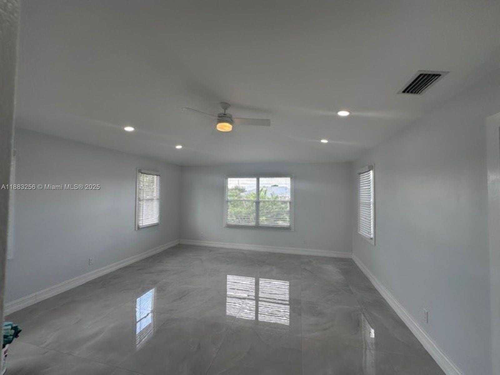 Small Image of 8557 WINDY CIR #1, Boynton Beach Number 24
