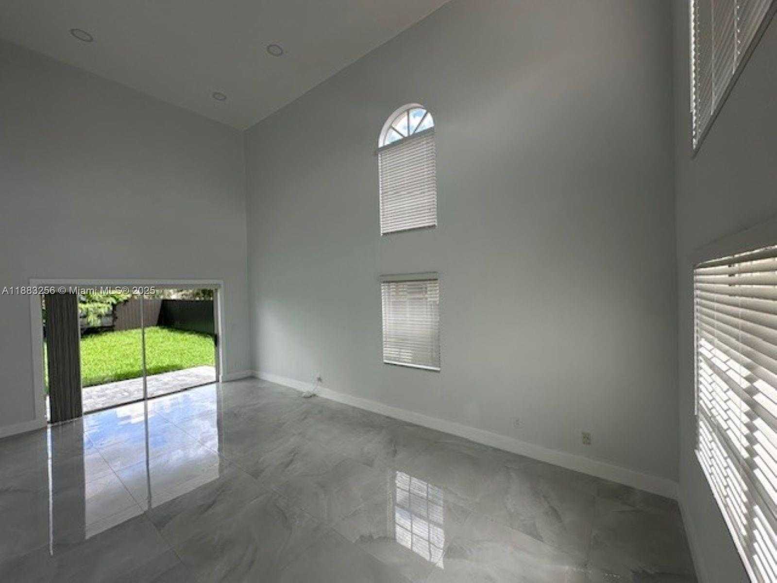 Small Image of 8557 WINDY CIR #1, Boynton Beach Number 7