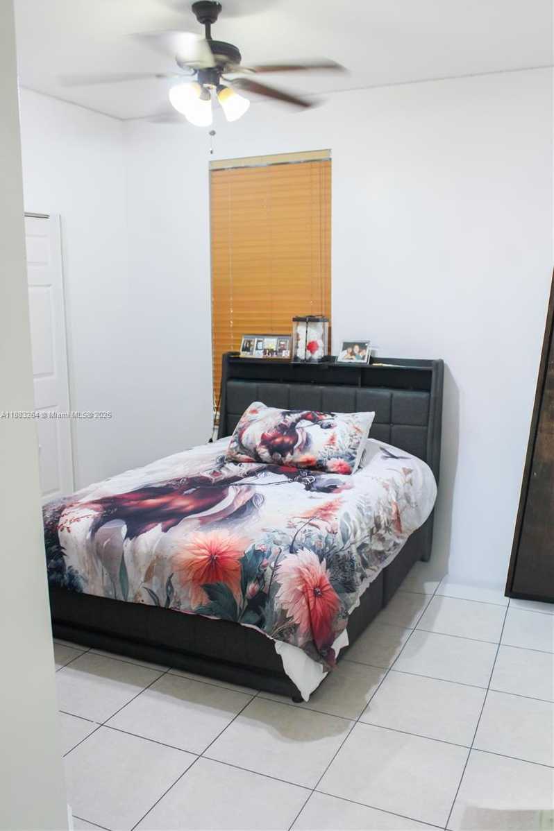 Small Image of 2106 NORTH EAST 40TH AVE, Homestead Number 19
