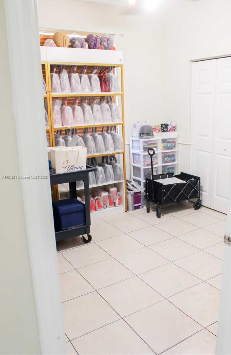 Small Image of 2106 NORTH EAST 40TH AVE, Homestead Number 20