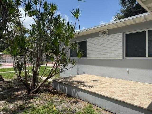 Small Image of 13300 NORTH EAST 10TH AVE, North Miami Number 2