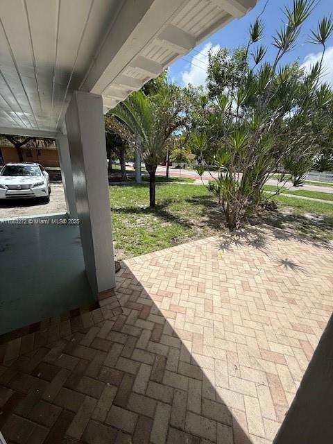 Small Image of 13300 NORTH EAST 10TH AVE, North Miami Number 20