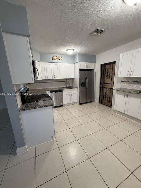 Small Image of 13300 NORTH EAST 10TH AVE, North Miami Number 5