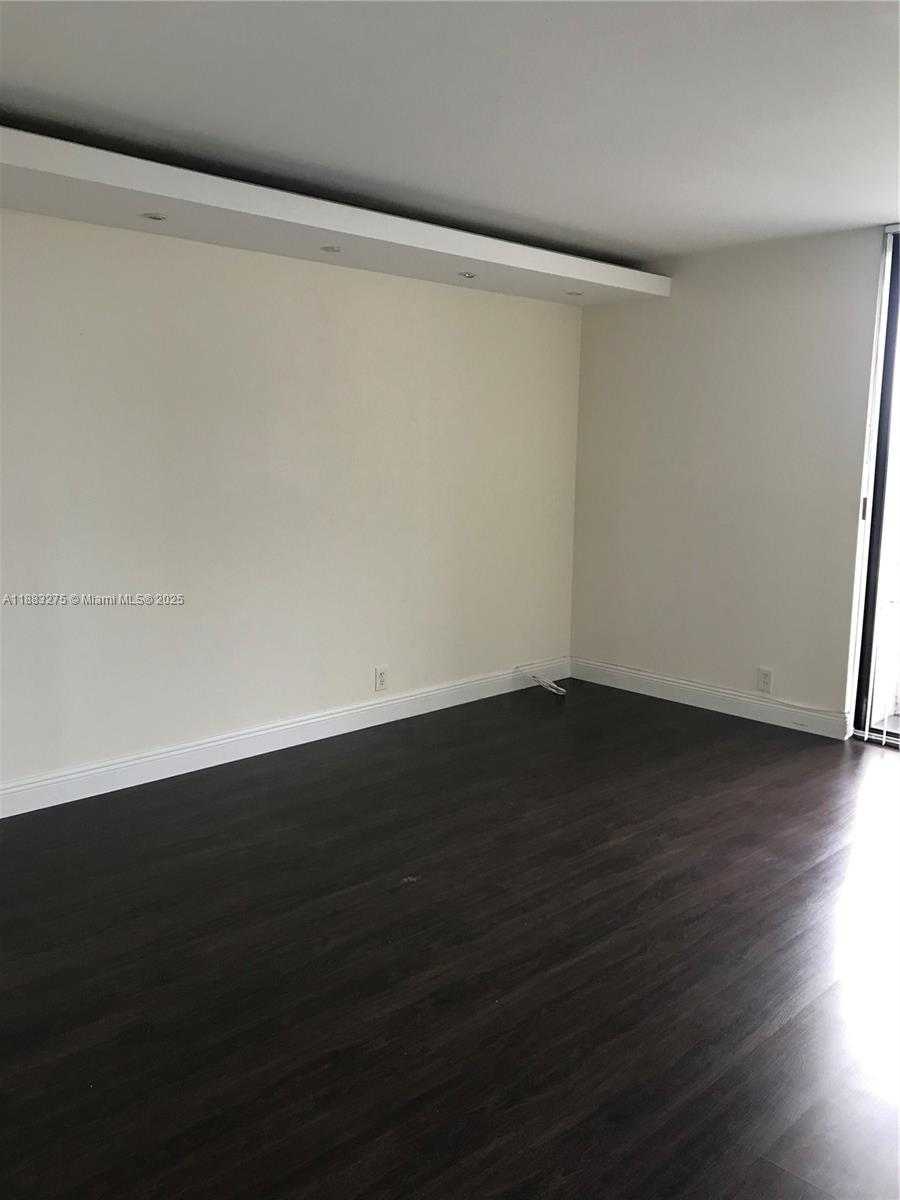 Small Image of 3300 NORTH EAST 191ST ST #1412, Aventura Number 5