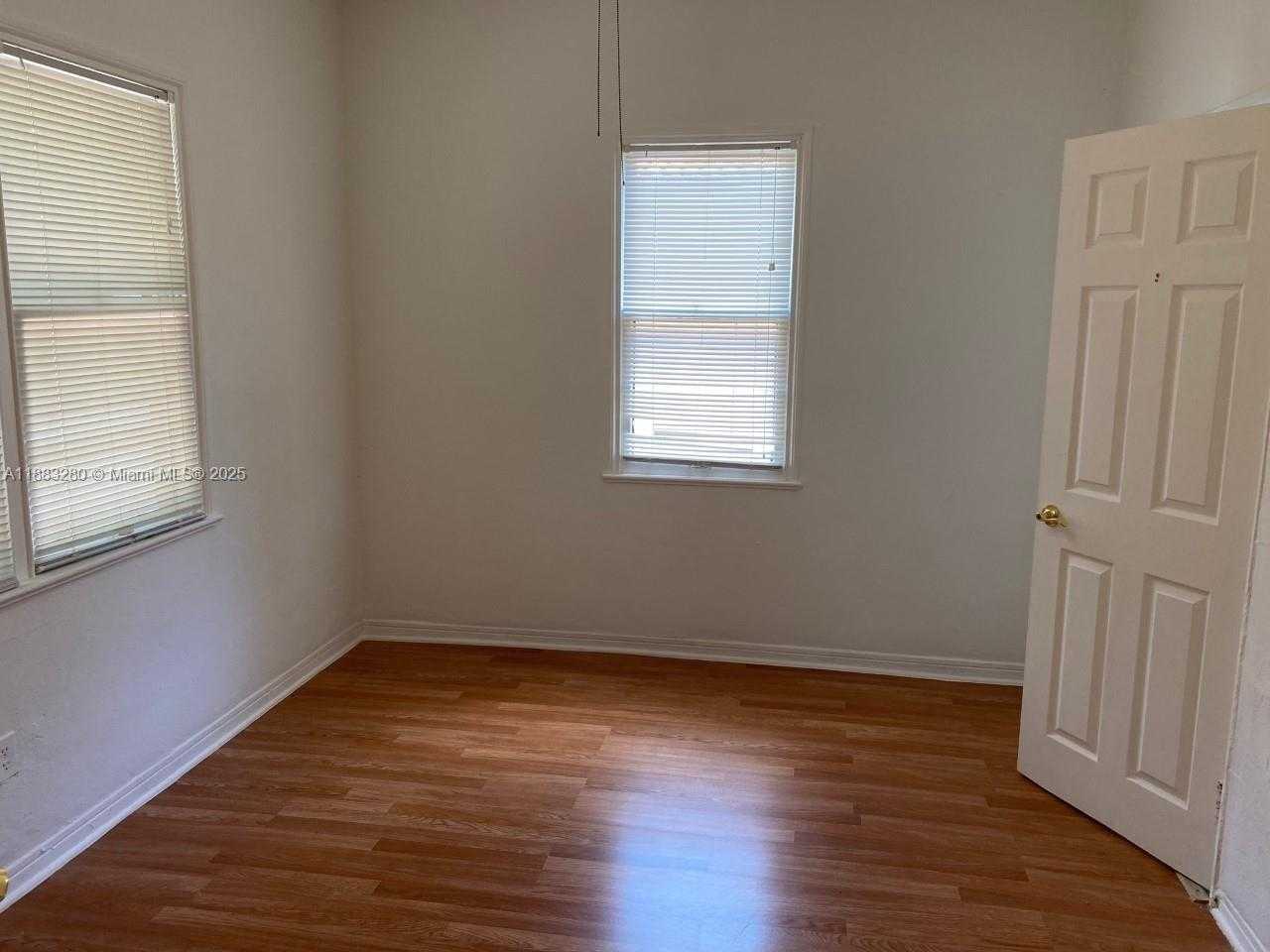 Small Image of 1042 SOUTH WEST 11TH AVE #1042, Miami Number 4