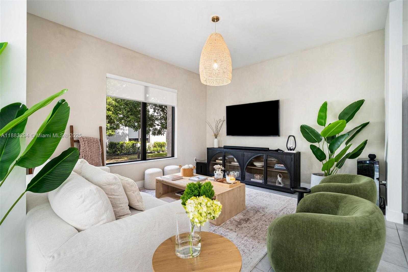Small Image of 4408 NORTH WEST 80TH AVE, Doral Number 5