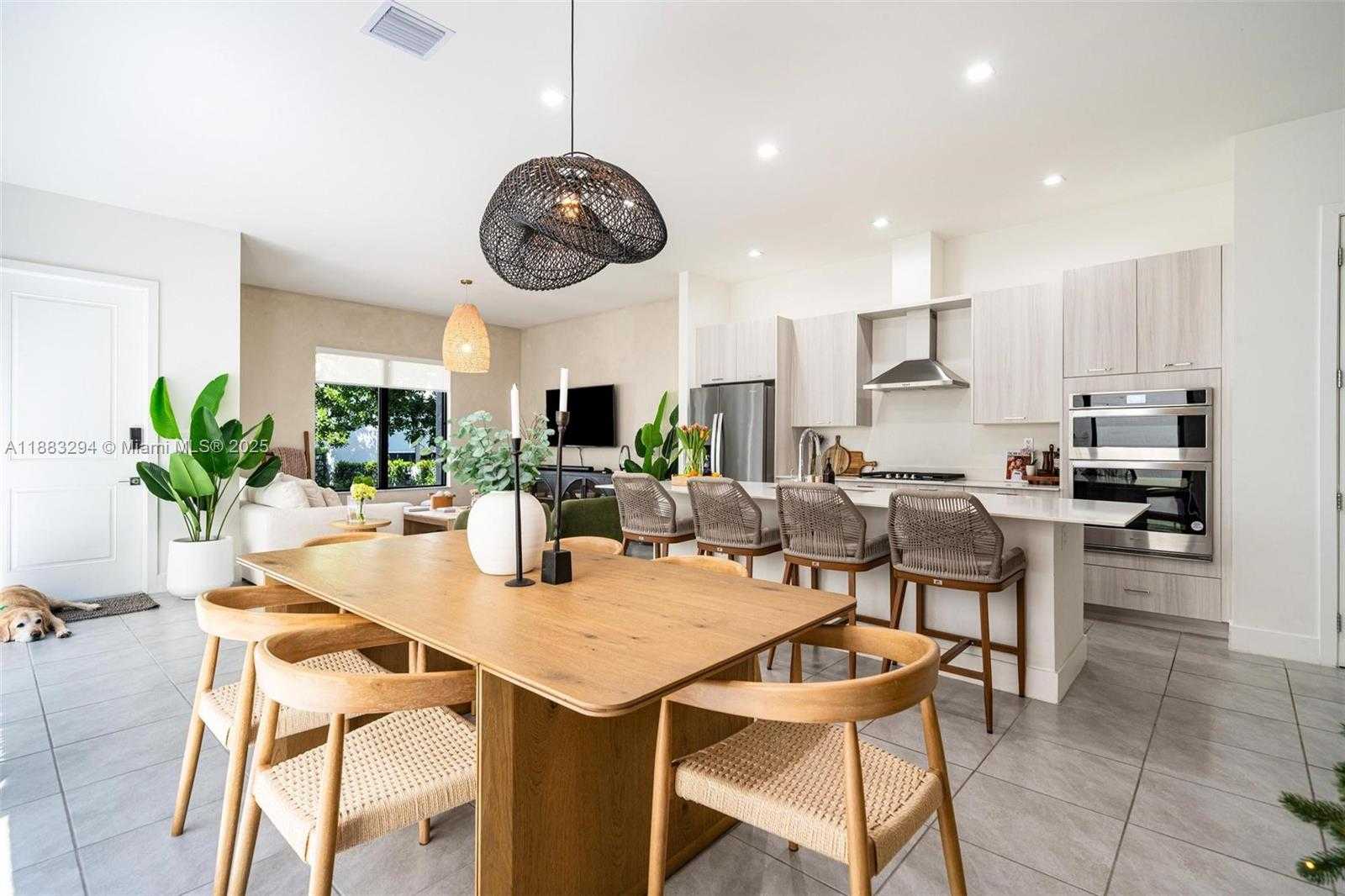 Small Image of 4408 NORTH WEST 80TH AVE, Doral Number 6