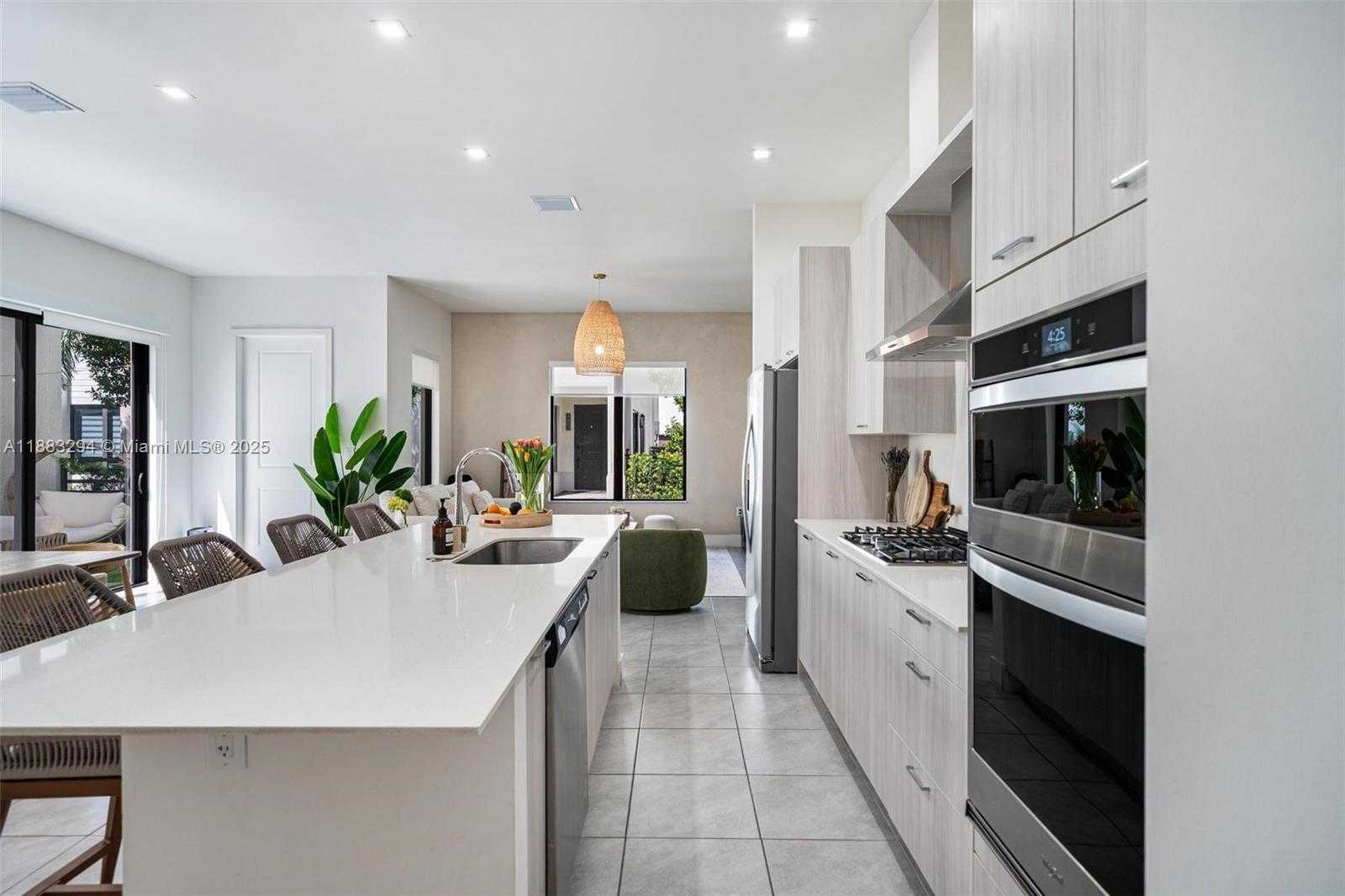 Small Image of 4408 NORTH WEST 80TH AVE, Doral Number 8