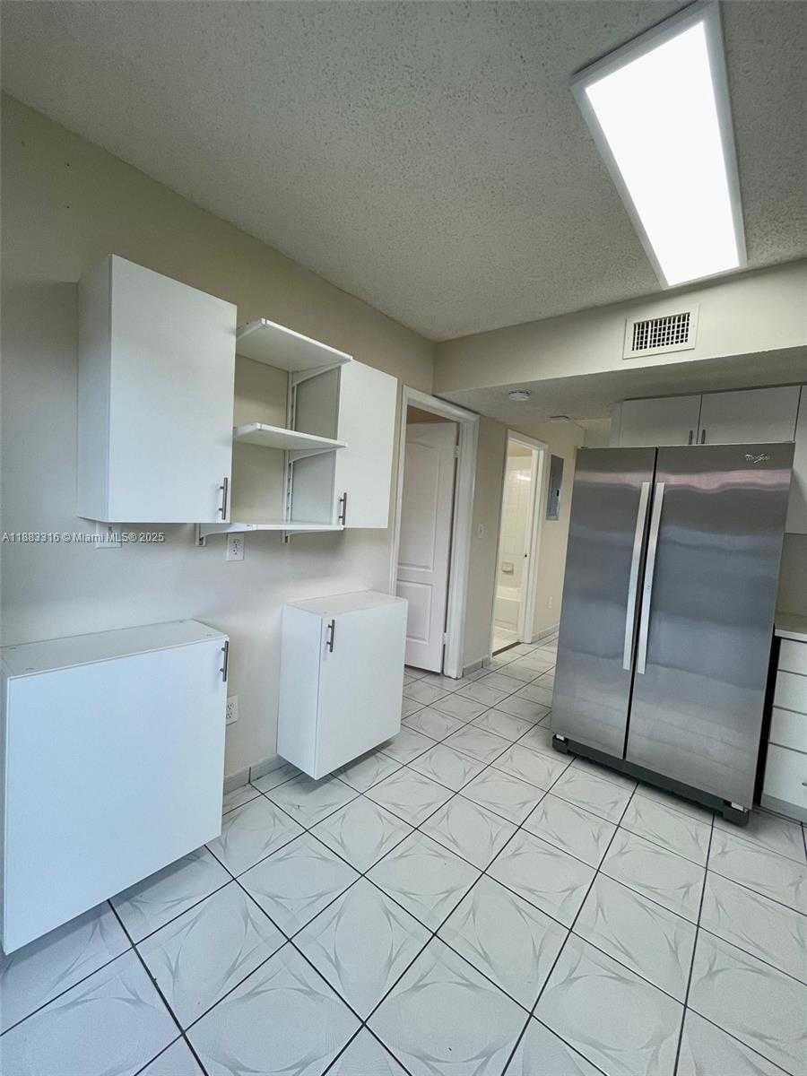 Small Image of 7211 WEST 24TH AVE #2224, Hialeah Number 12