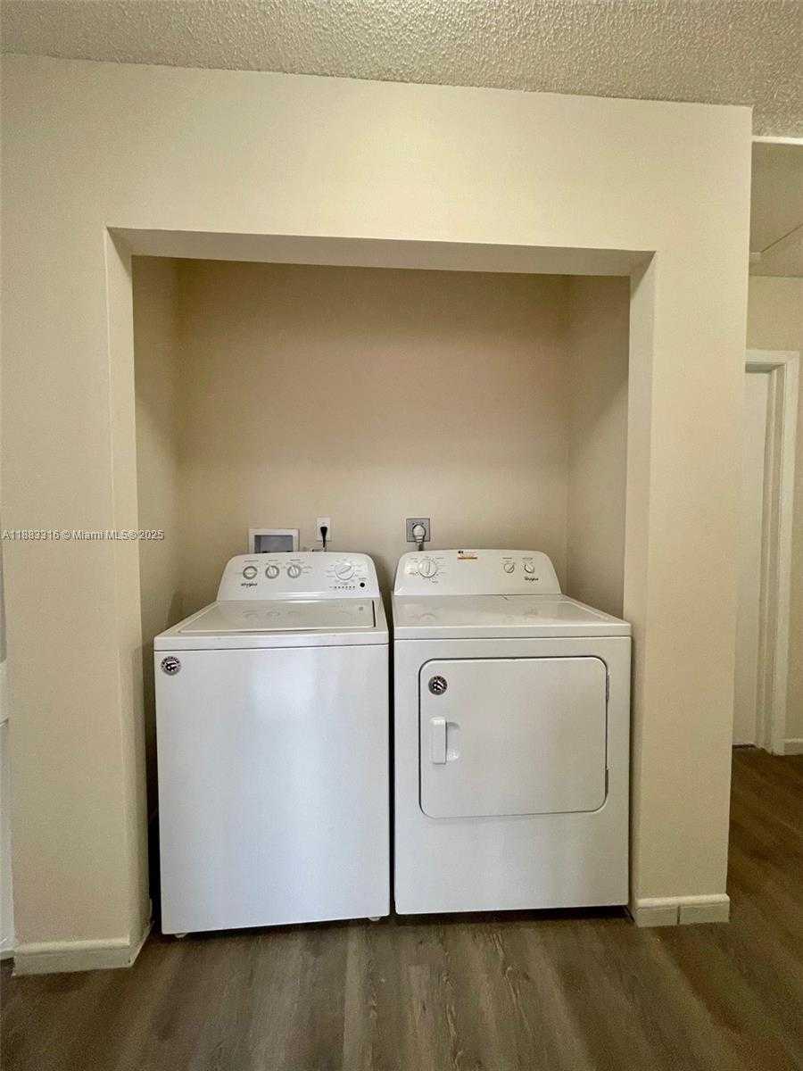 Small Image of 7211 WEST 24TH AVE #2224, Hialeah Number 17