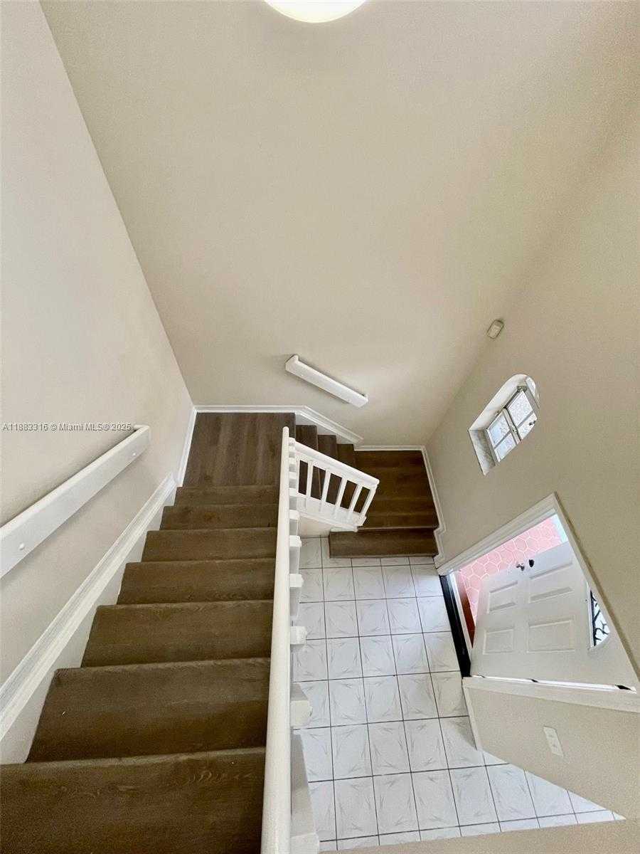 Small Image of 7211 WEST 24TH AVE #2224, Hialeah Number 21