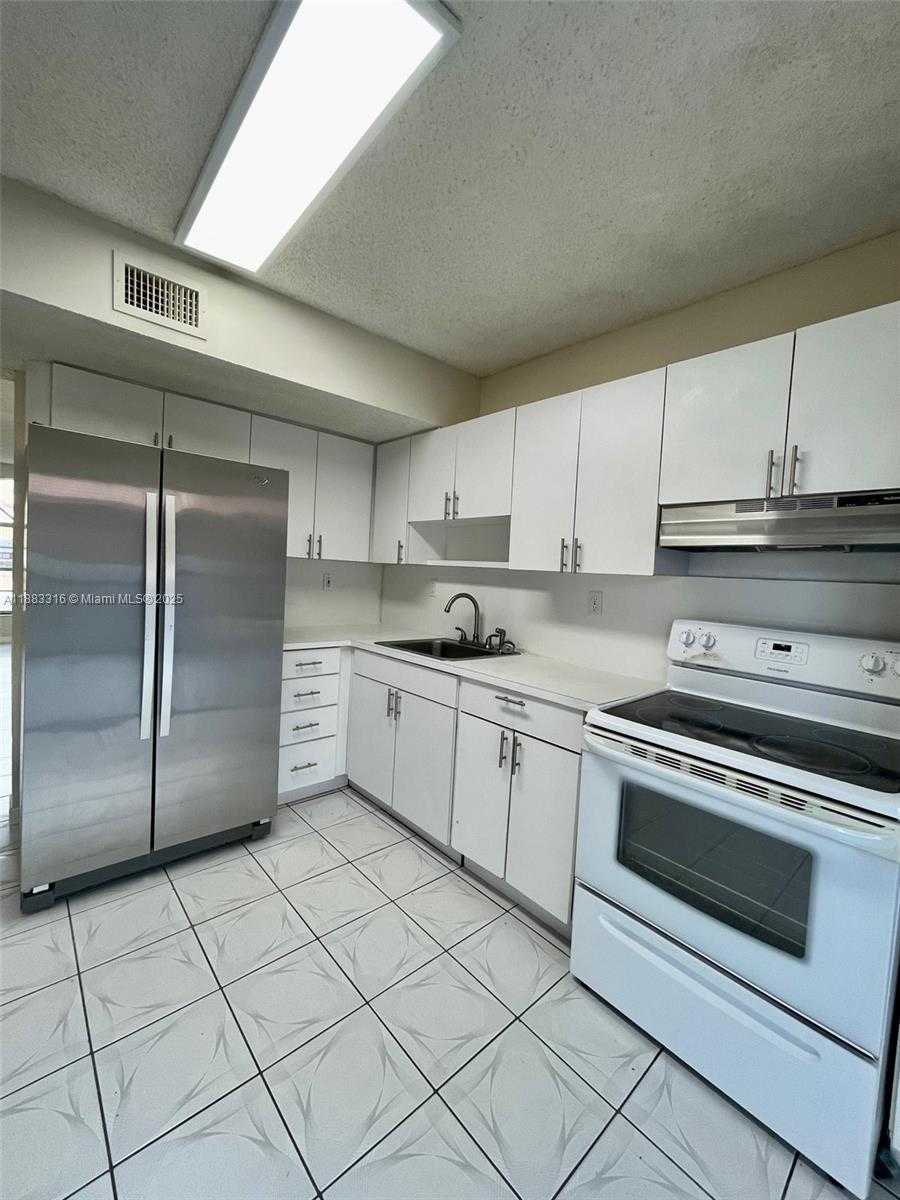 Small Image of 7211 WEST 24TH AVE #2224, Hialeah Number 9