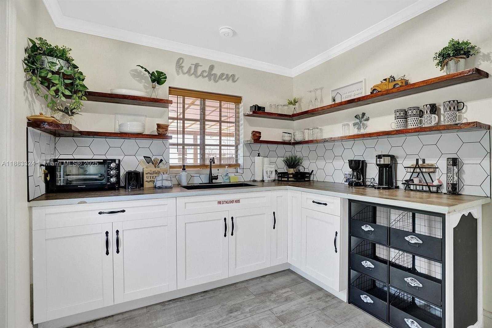 Small Image of 6300 FLAGLER ST #2, Hollywood Number 6