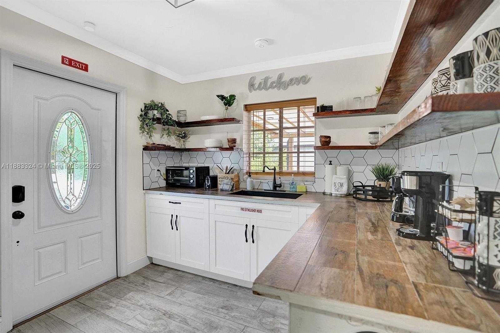 Small Image of 6300 FLAGLER ST #2, Hollywood Number 7