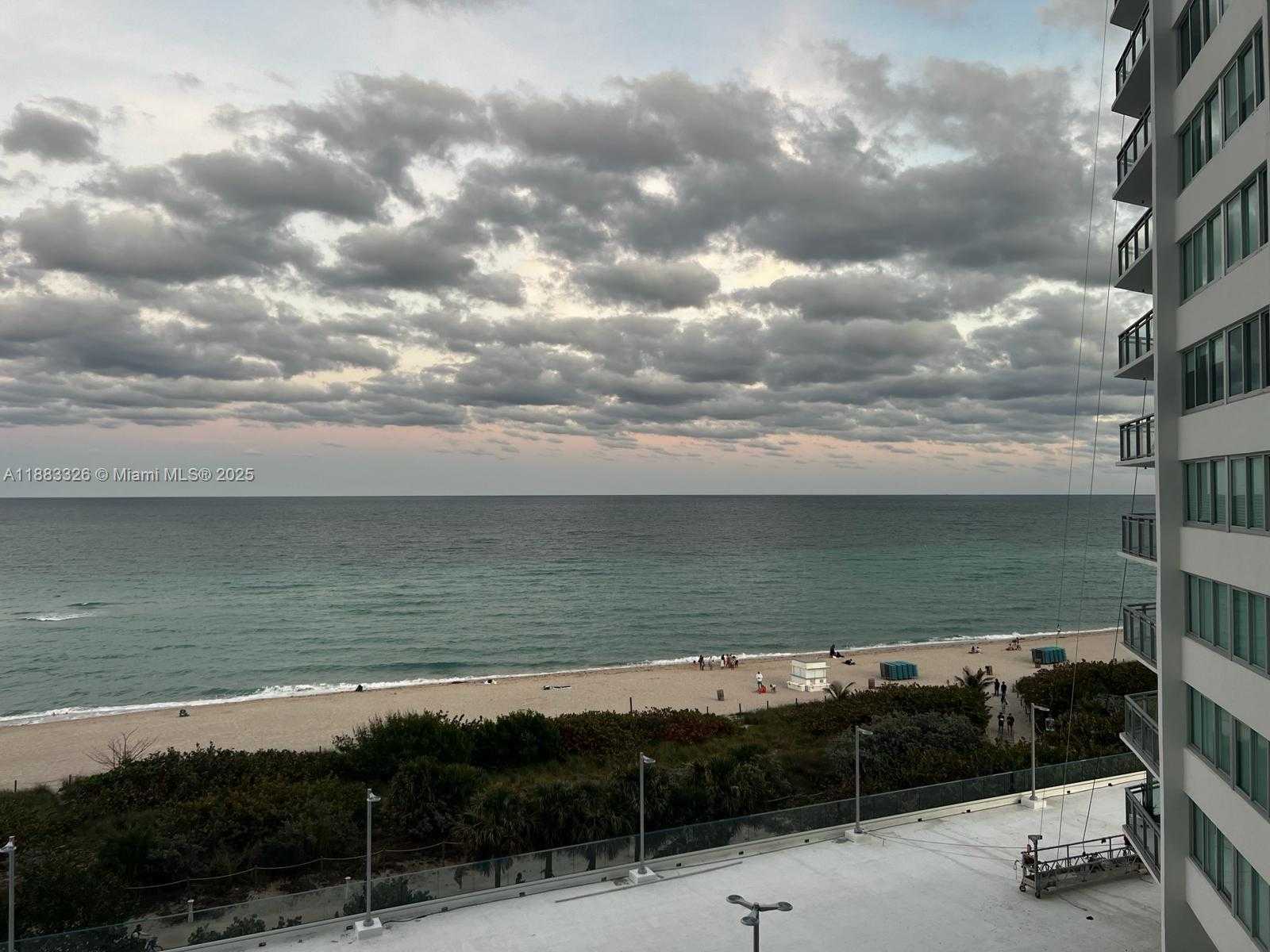 Small Image of 7135 COLLINS AVE #702, Miami Beach Number 18