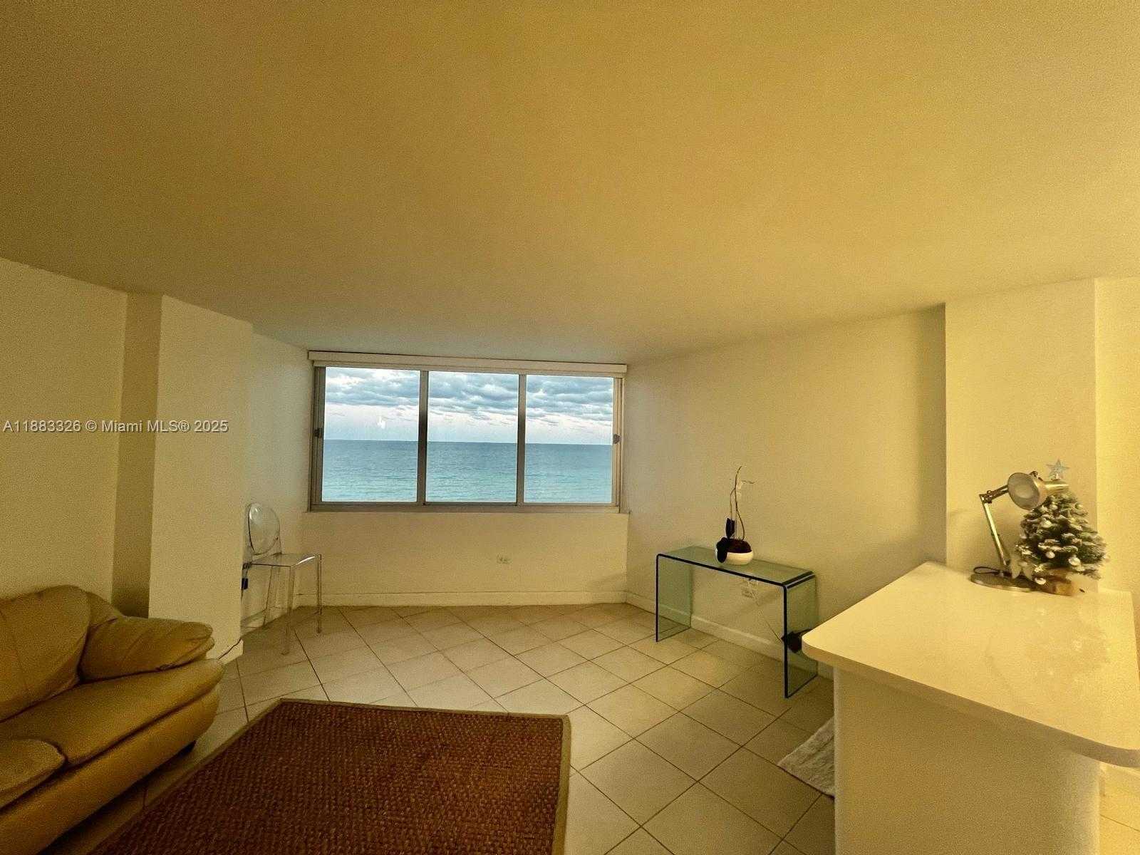 Small Image of 7135 COLLINS AVE #702, Miami Beach Number 33