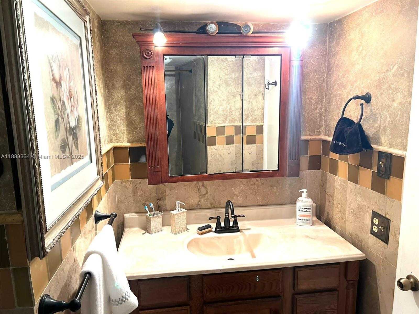 Small Image of 1600 SOUTH OCEAN DR #3D, Hollywood Number 30