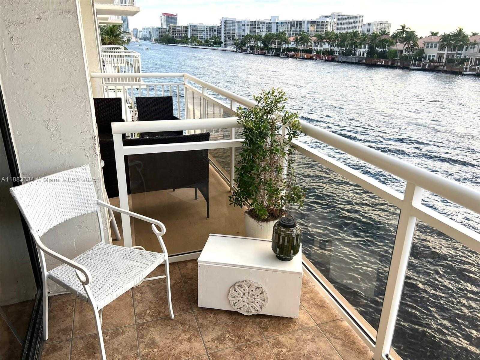 Small Image of 1600 SOUTH OCEAN DR #3D, Hollywood Number 7