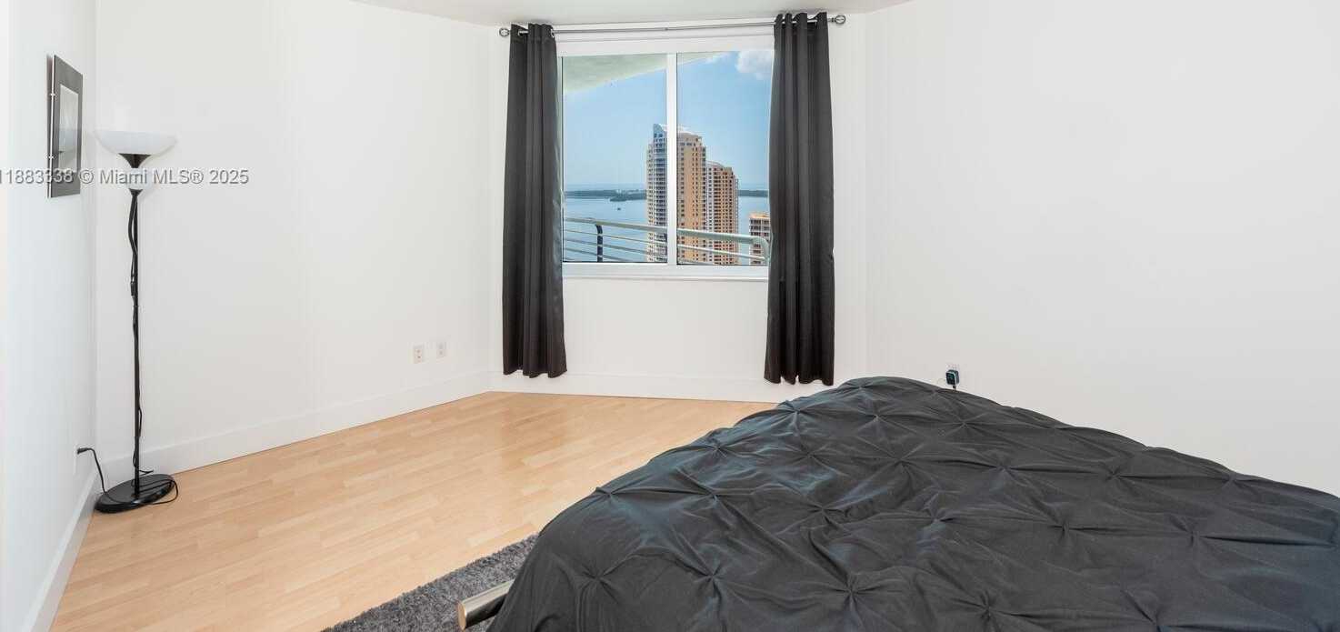 Small Image of 325 SOUTH BISCAYNE BLVD #3915, Miami Number 13