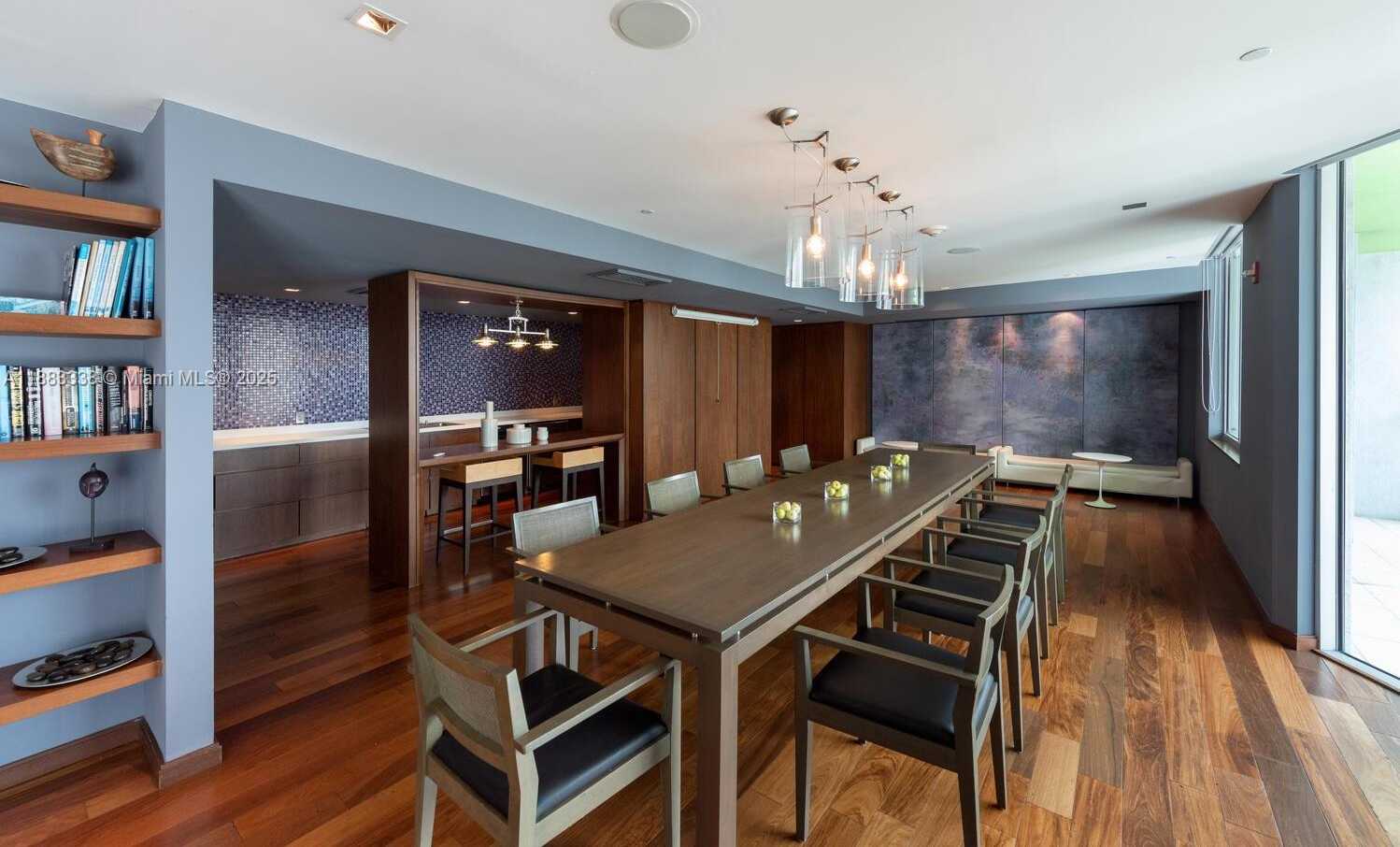Small Image of 325 SOUTH BISCAYNE BLVD #3915, Miami Number 23