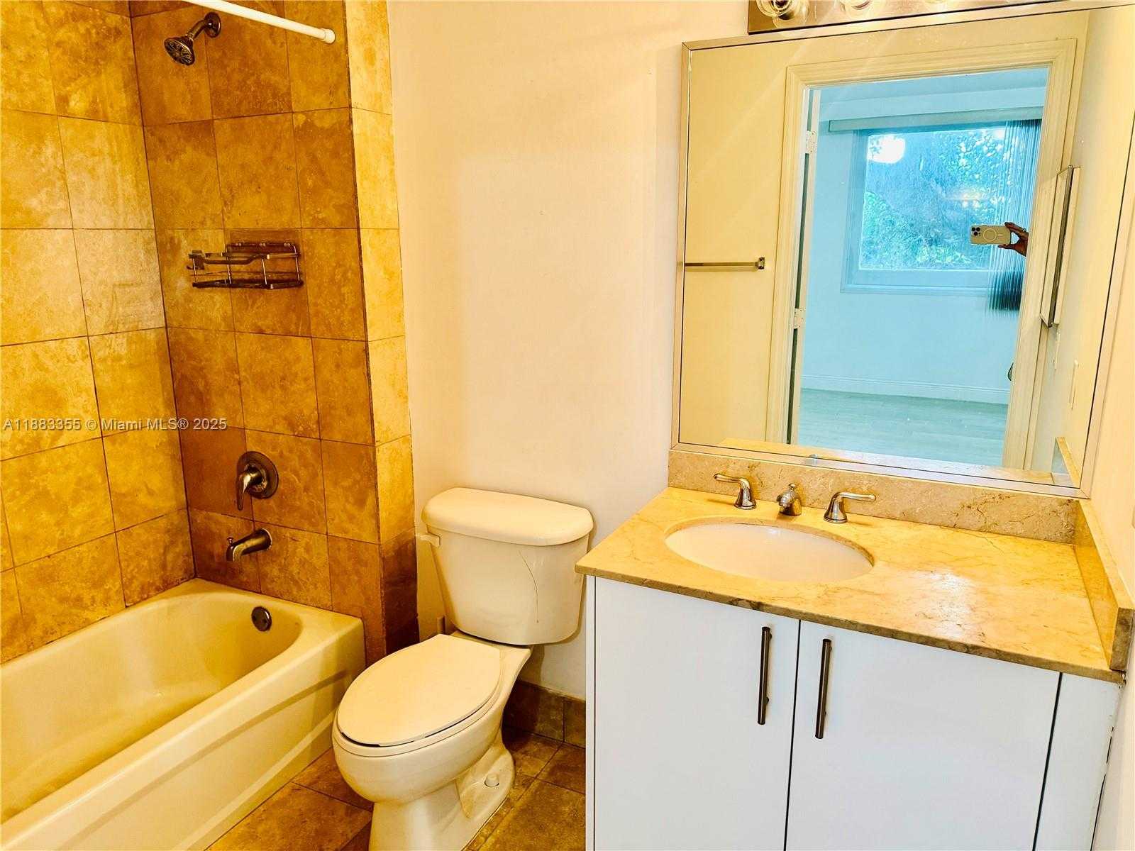 Small Image of 2701 SOUTH WEST 3RD AVE #201, Miami Number 7