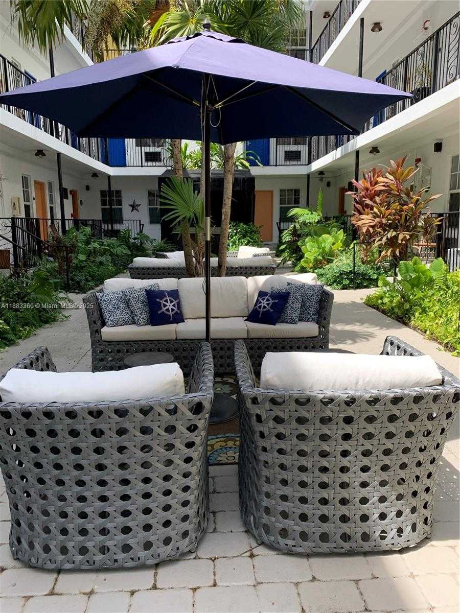 Small Image of 1330 PENNSYLVANIA AVE #113, Miami Beach Number 4