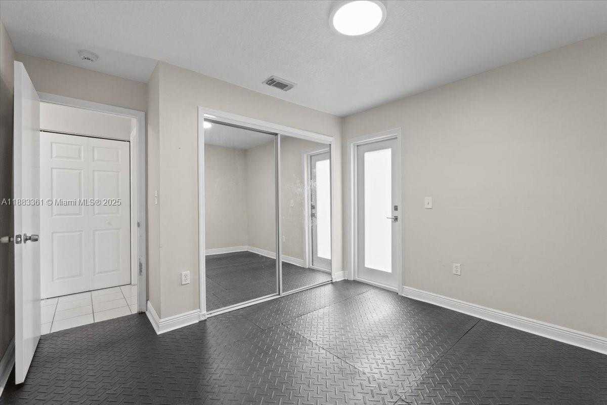 Small Image of 15327 SOUTH WEST 179TH TER, Miami Number 17
