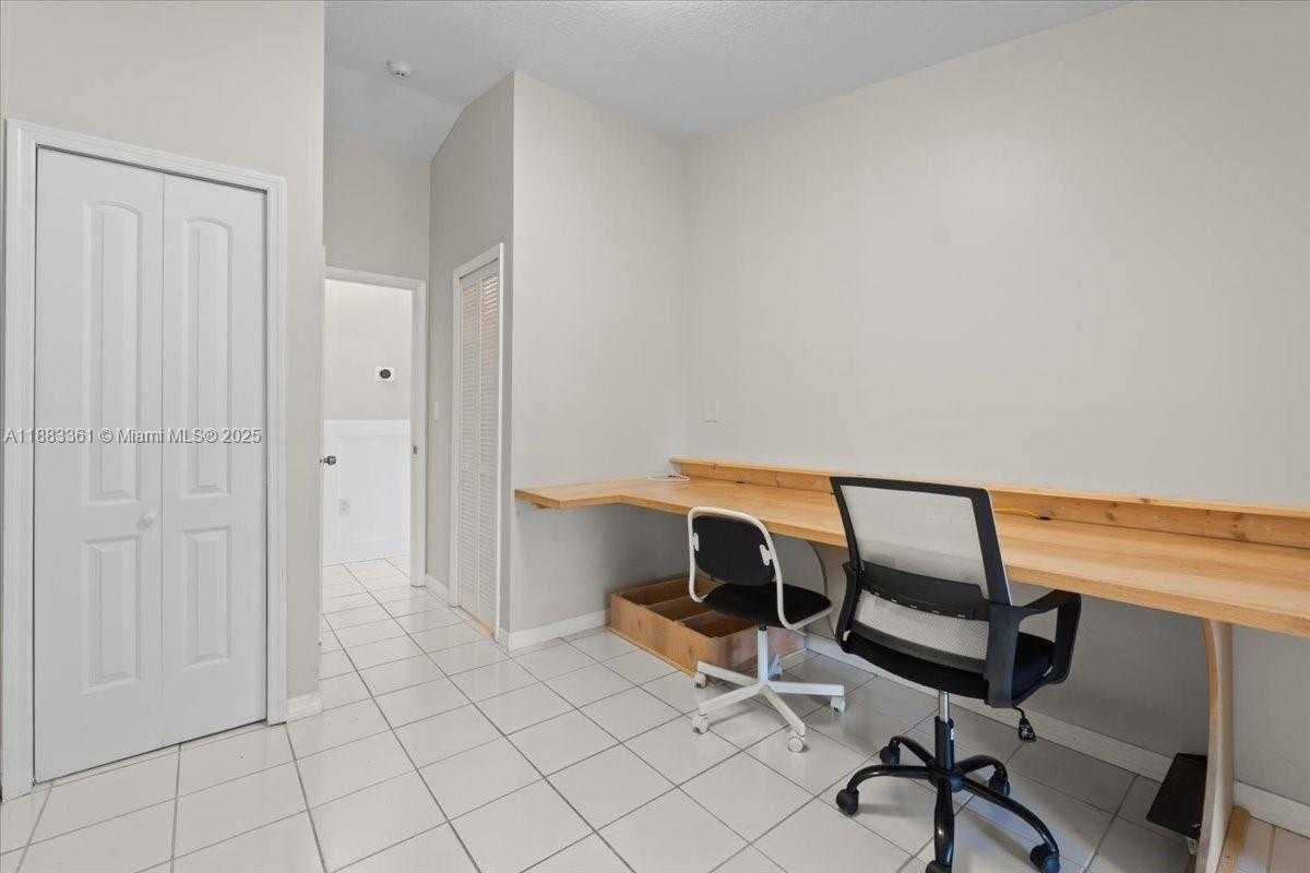 Small Image of 15327 SOUTH WEST 179TH TER, Miami Number 19