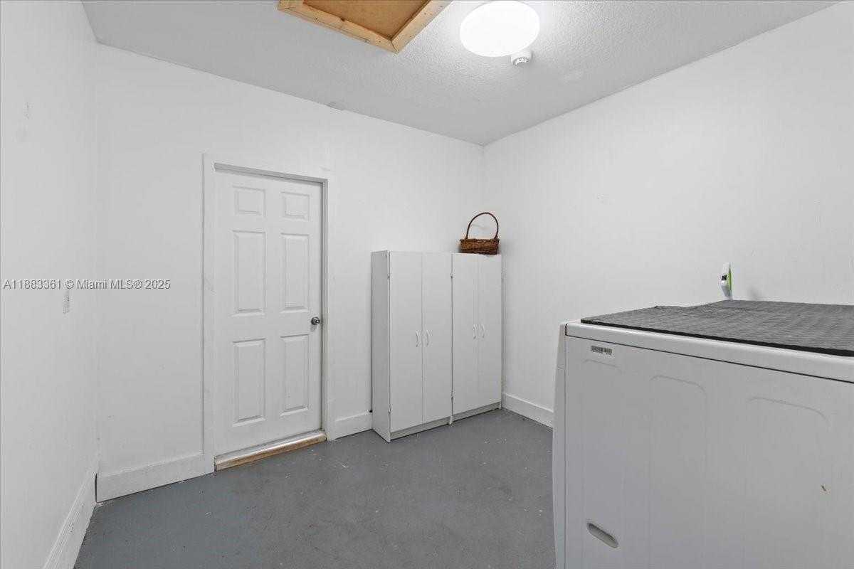 Small Image of 15327 SOUTH WEST 179TH TER, Miami Number 20