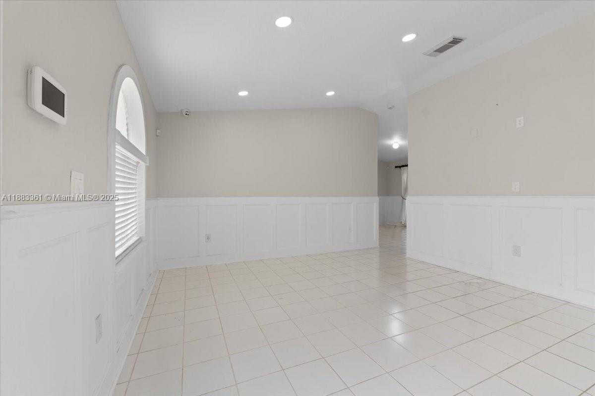 Small Image of 15327 SOUTH WEST 179TH TER, Miami Number 7
