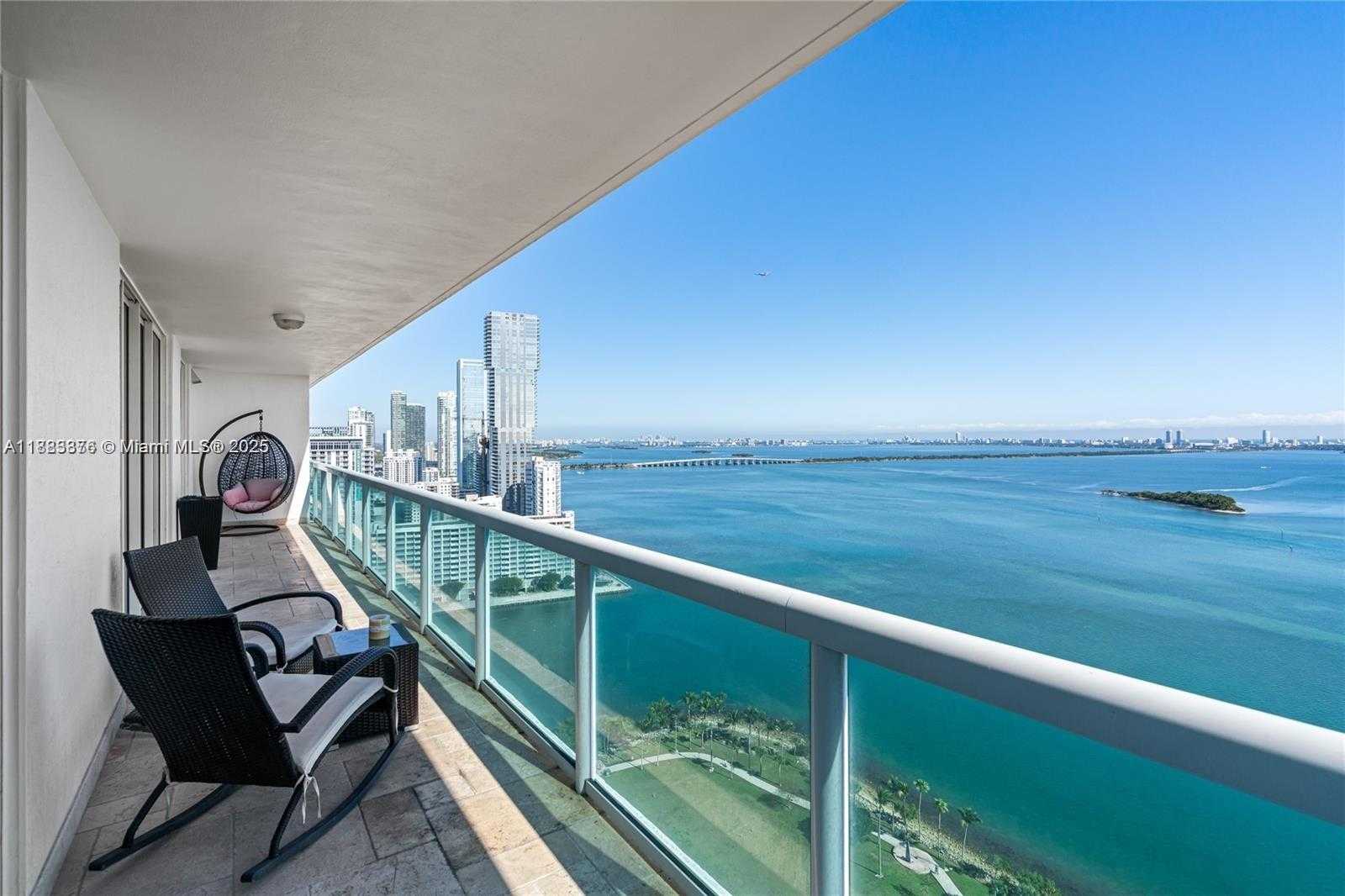 Small Image of 1800 NORTH BAYSHORE DR #3207, Miami Number 17
