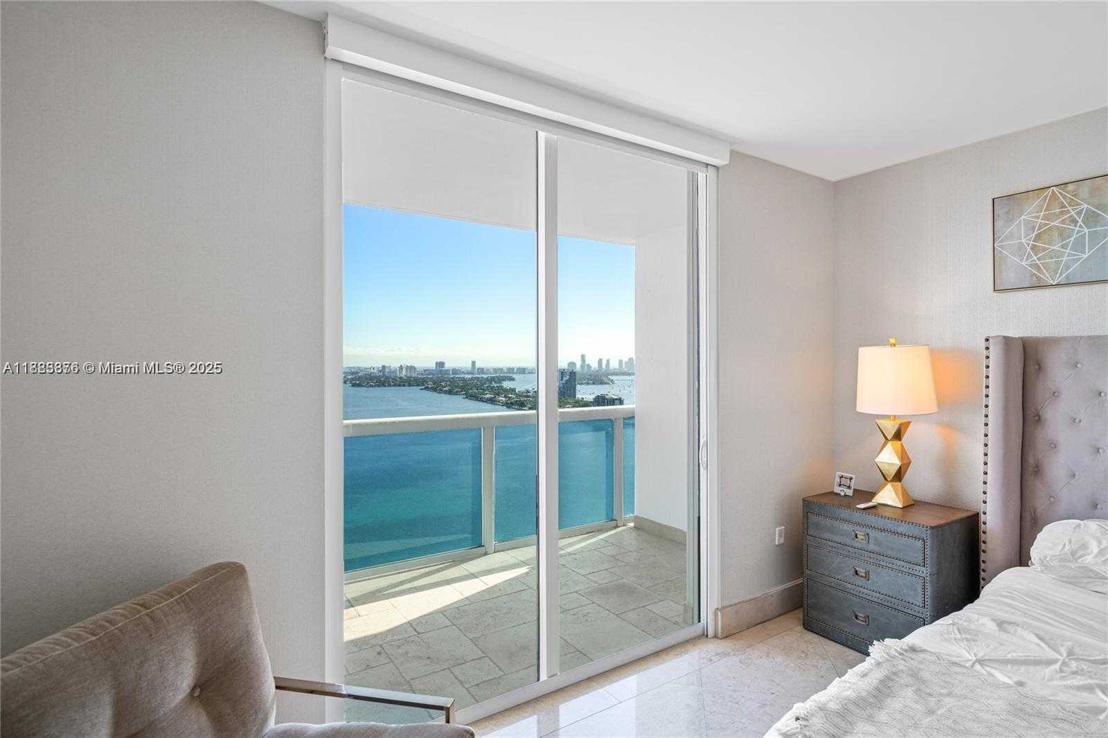Small Image of 1800 NORTH BAYSHORE DR #3207, Miami Number 27
